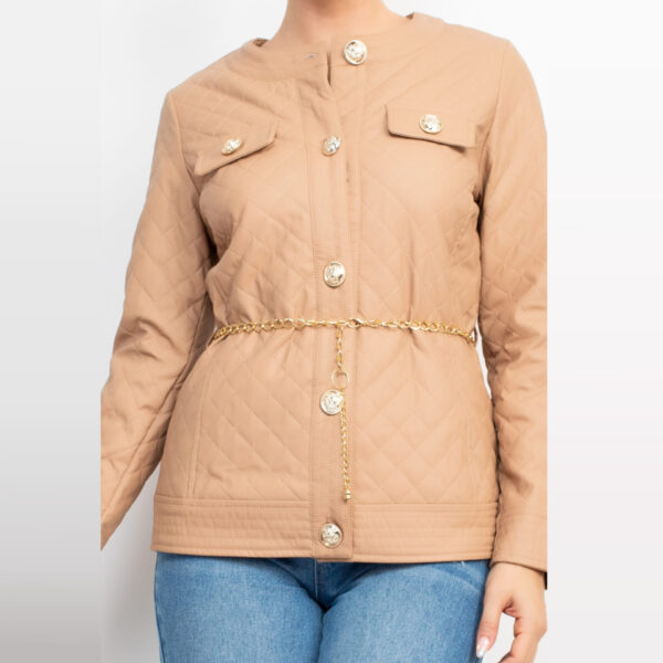 IRIS-HMJ20825 / CHAQUETA ACOLCHONADA CON BOTONES DORADOS / PAQUETE 6 PZAS: $430 C/PZA - PAQUETE 24 PZAS: $349 C/PZA - Imagen 7