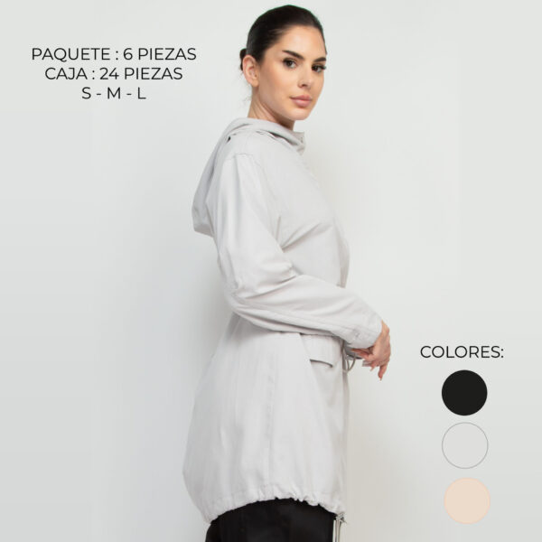 IRIS-HMJ21264 / PARKA LIGERA CON CAPUCHA / PAQUETE 6 PZAS: $457 C/PZA - PAQUETE 24 PZAS: $372 C/PZA