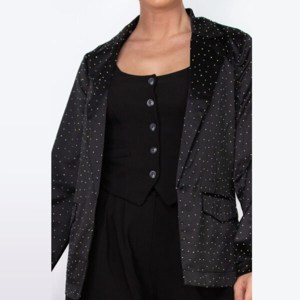 IRIS-HMJ21317 / BLAZER SATINADO CON PEDRERIA / PAQUETE 6 PZAS: $320 C/PZA - PAQUETE 36 PZAS: $260 C/PZA - Imagen 2